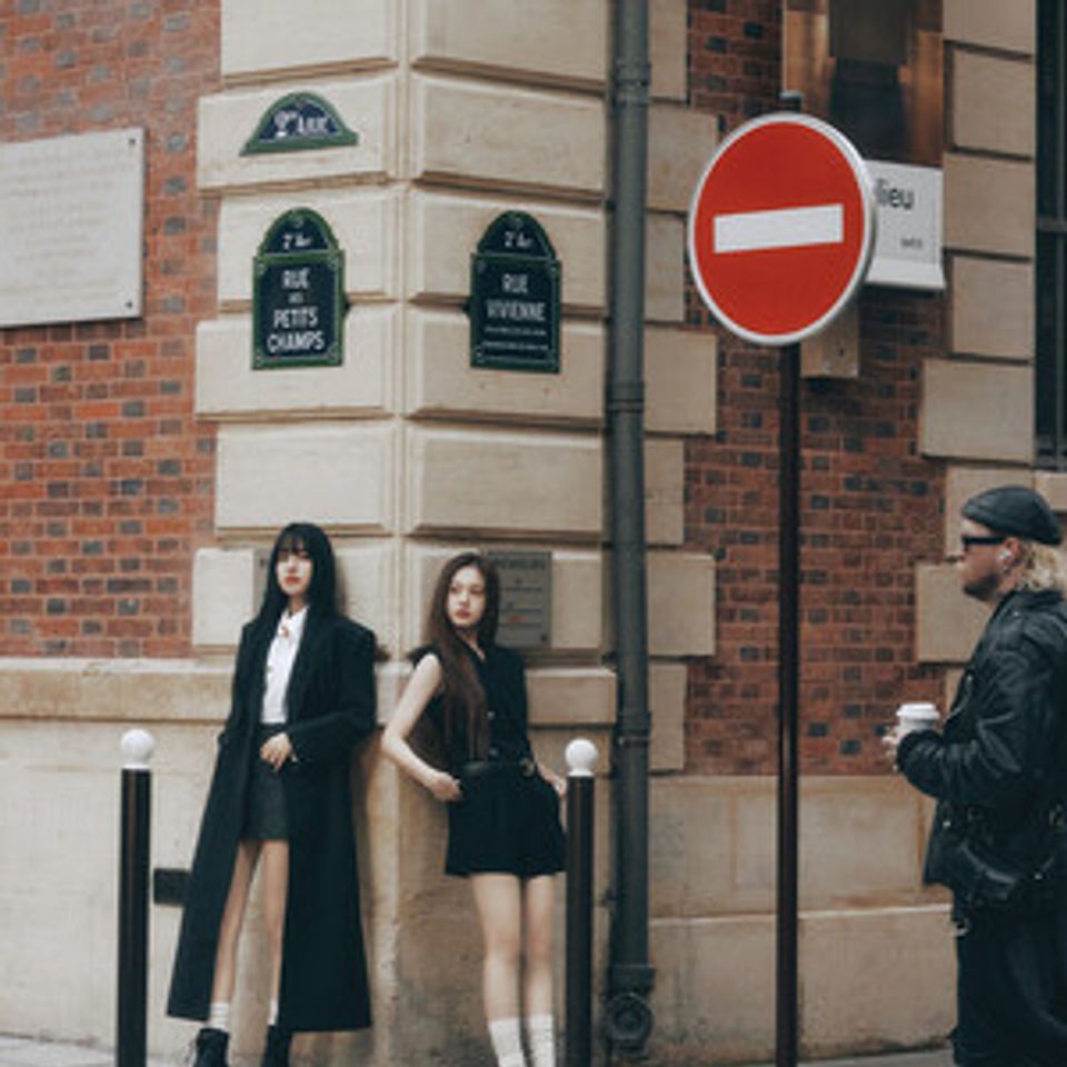 STAYC's Yoon and Jaei shoot a lovely pictorial in Paris-thumbnail