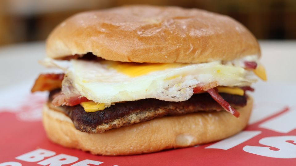 Wendy's uses fresh eggs in breakfast items-thumbnail