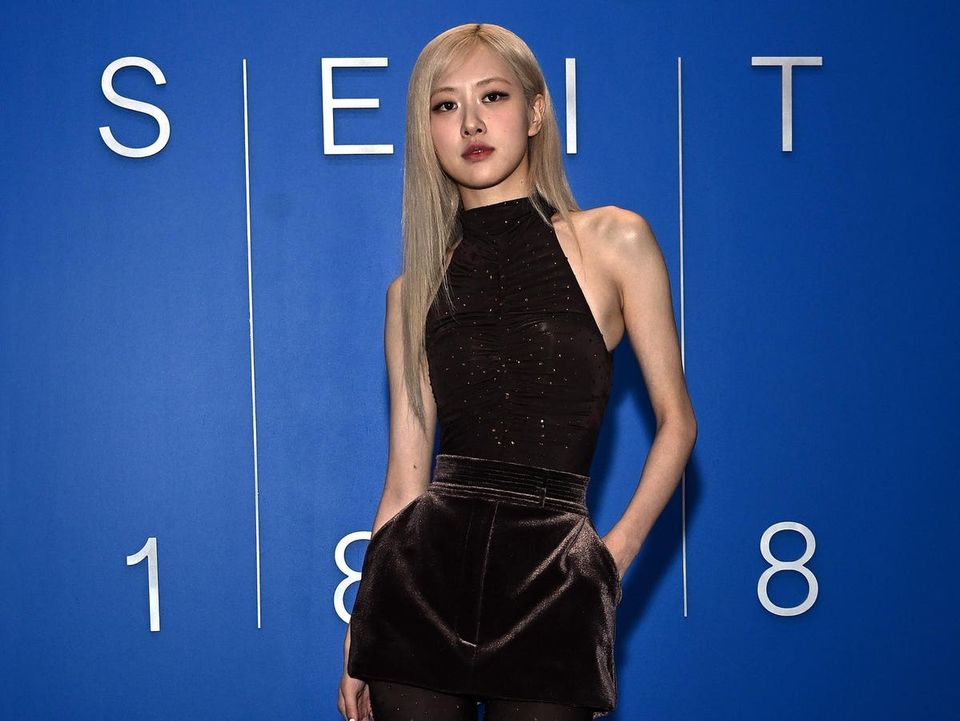 Rosé's 'Apt.' becomes the first K-Pop song to top Pop Airplay chart-thumbnail