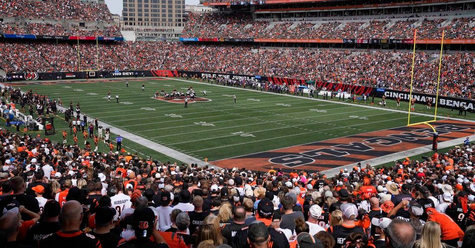 Hamilton County and Bengals frustrated with slow progress on stadium lease negotiations-thumbnail