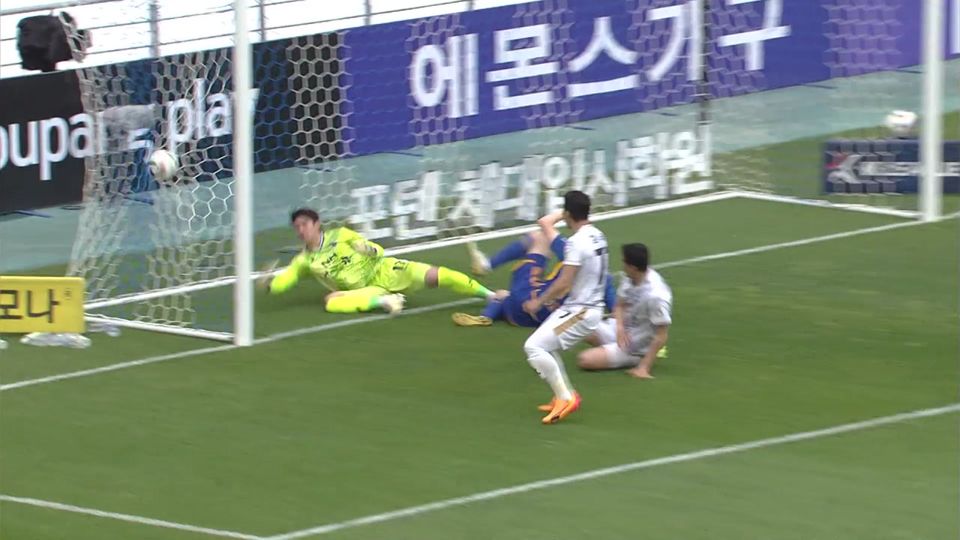 Kim Tae-hyun's stunning goal reminiscent of Son Heung-min-thumbnail