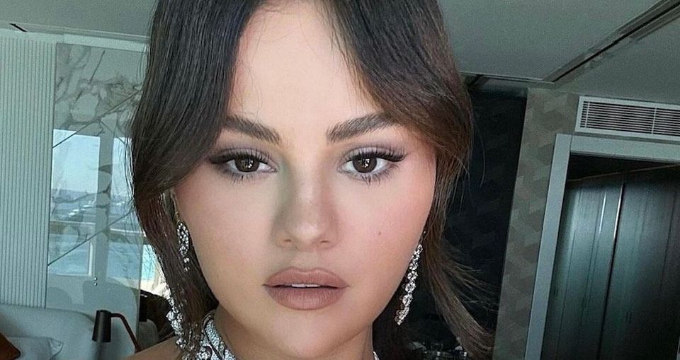 Get Selena Gomez's Cannes red carpet makeup look with Rare Beauty products-thumbnail