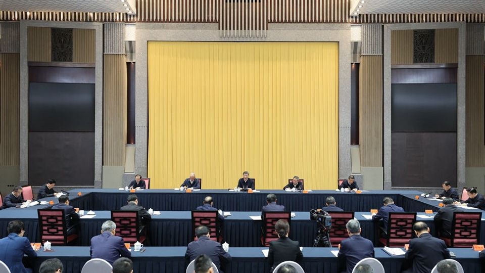 習近平召開「十五五」經濟座談會 要科學謀劃前瞻把握國際形勢-thumbnail