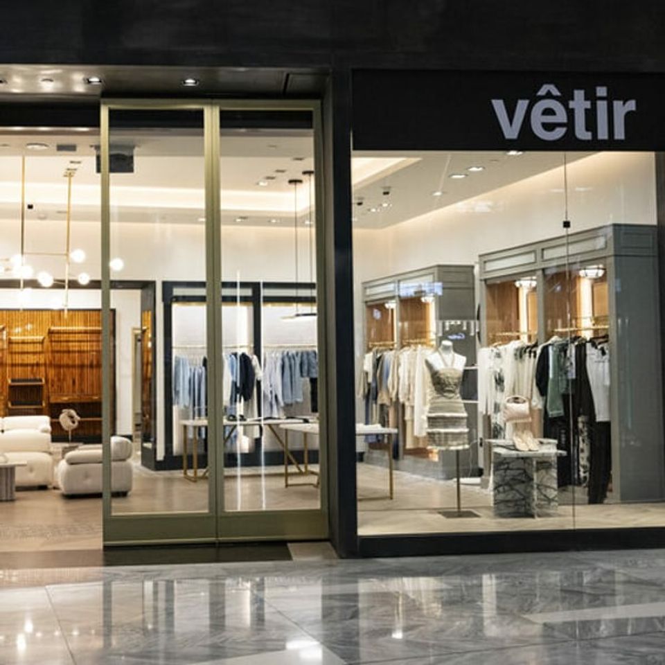 Vêtir app expands to first retail location with AI technology-thumbnail