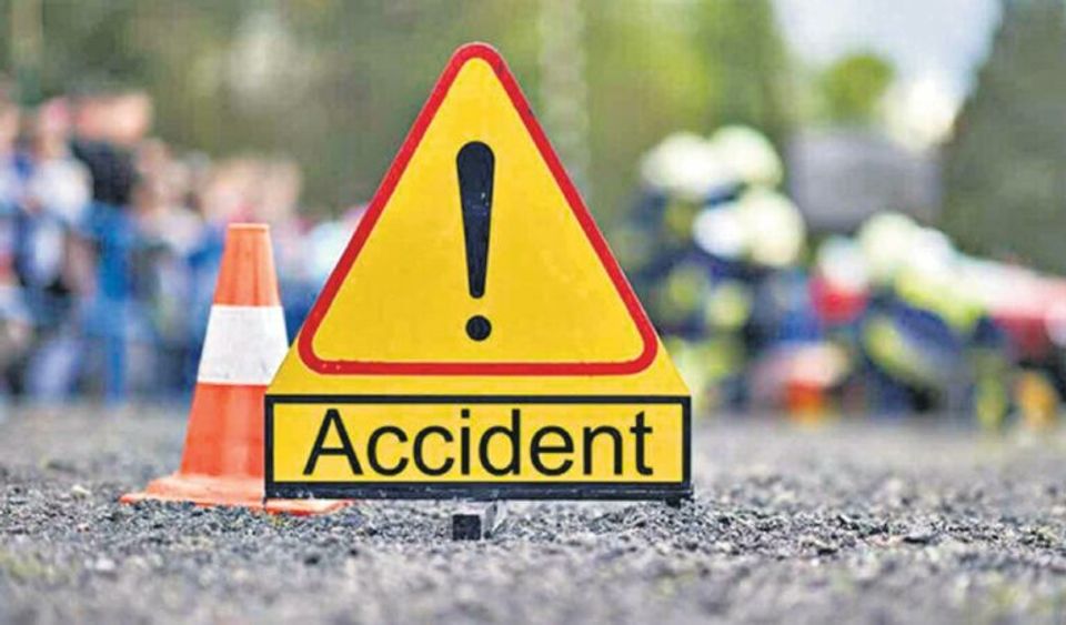 Trader dies in Luxettipet road accident-thumbnail