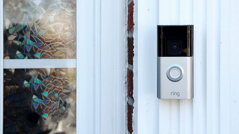 Ring Battery Doorbell Plus on Sale for $100-thumbnail