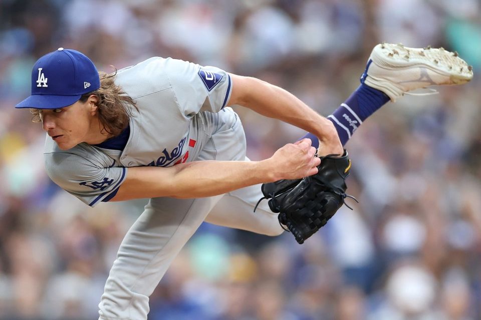 Los Angeles Dodgers favored to win against San Diego Padres in MLB game-thumbnail