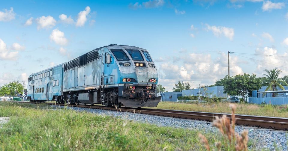 Passenger train collides with fire truck in Florida-thumbnail