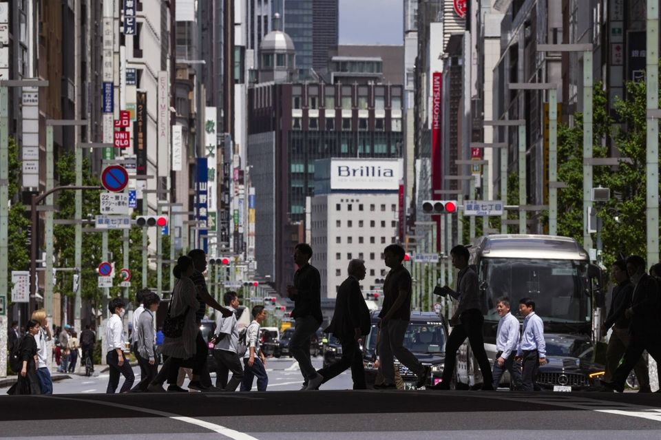 Japan's Small Firms Raising Wages Amid Labor Shortages-thumbnail