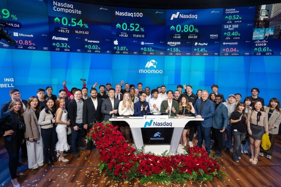 Moomoo and Nasdaq host event to celebrate Financial Literacy Month-thumbnail