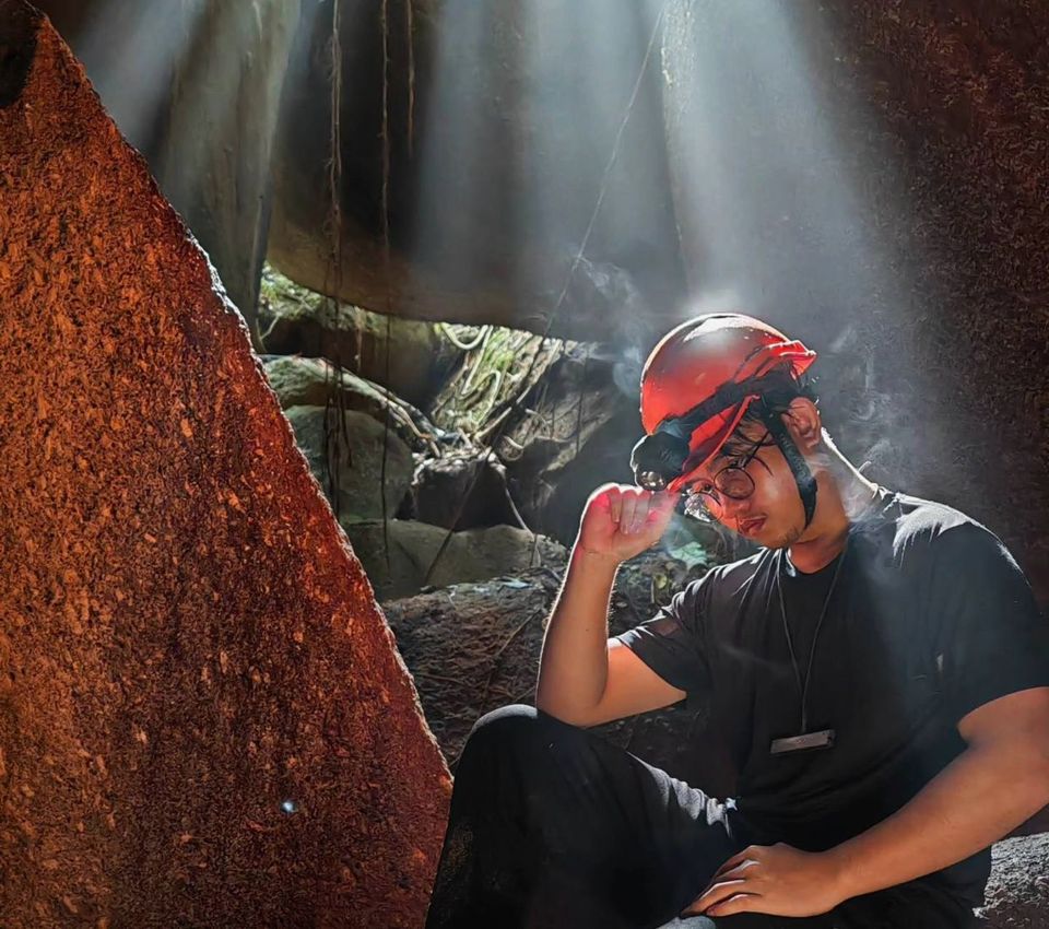 Explore Malaysia's unique granite talus cave-thumbnail