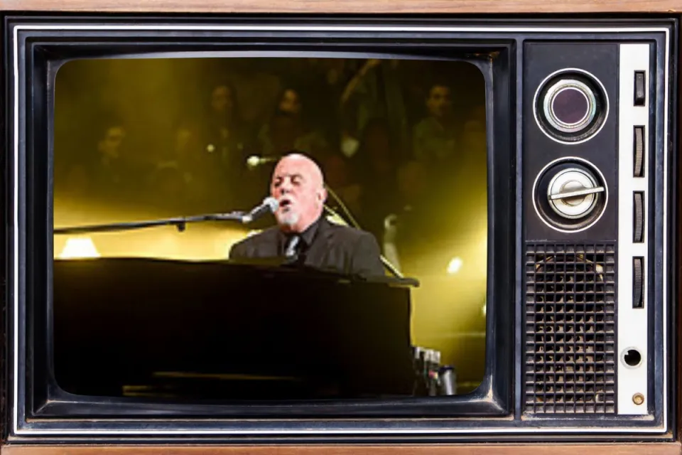 CBS cuts off Billy Joel's concert mid-'Piano Man,' fans outraged-thumbnail