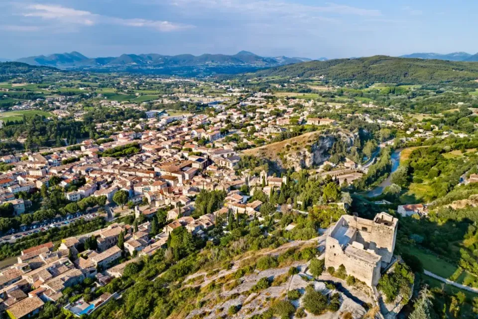 Vaison-la-Romaine: France's Most Welcoming City-thumbnail