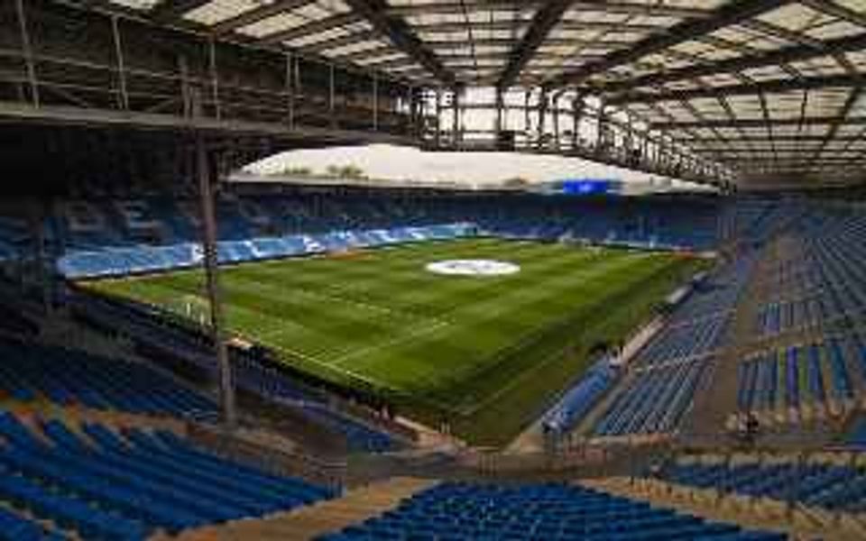 Deportivo Alavés’ stadium celebrates 100 years with uncertain future-thumbnail