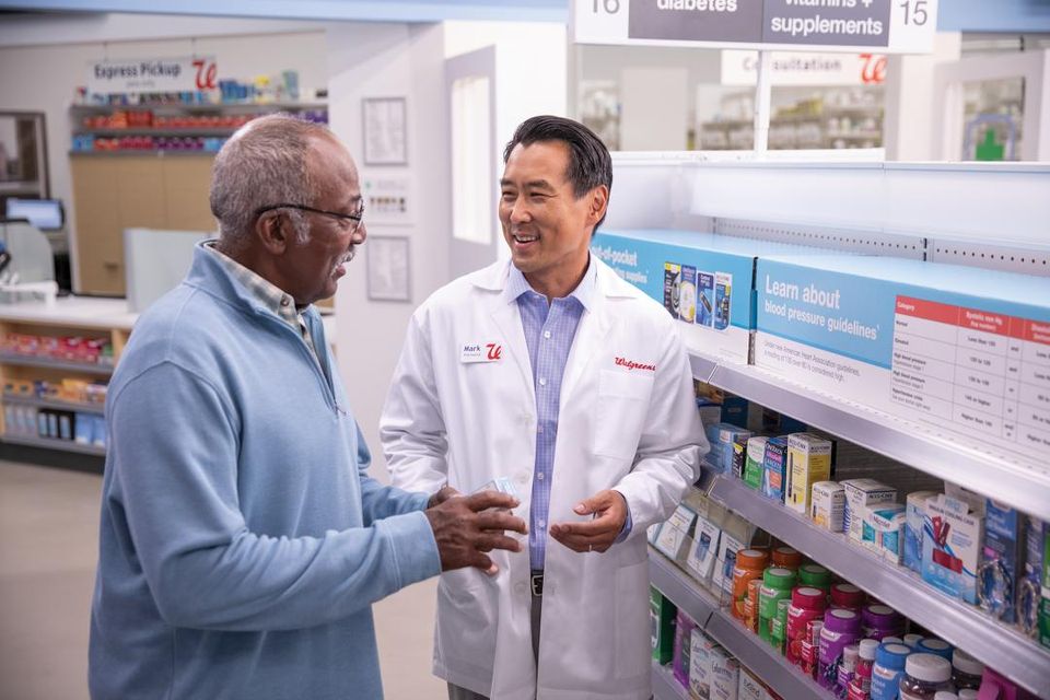 5 ways seniors can save money and stay healthy at Walgreens-thumbnail