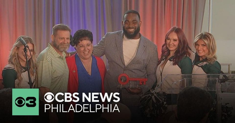 Brandon Graham named Most Valuable Philadelphian-thumbnail