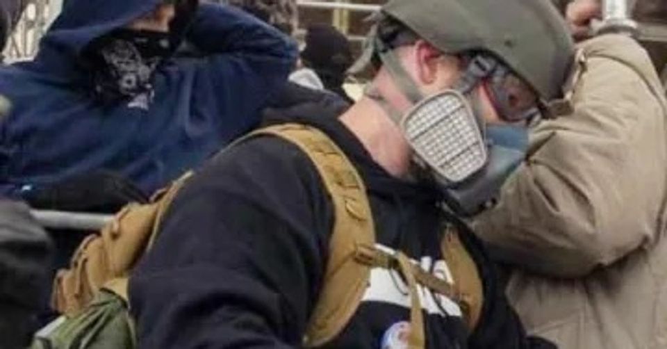 Jan. 6 rioter convicted of planning to kill FBI agents-thumbnail