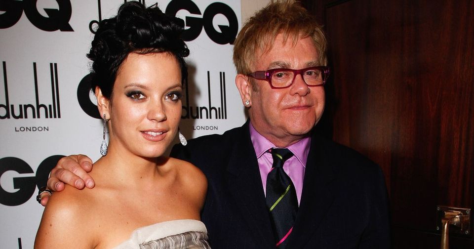 Lily Allen apologizes to Elton John for past resentment-thumbnail