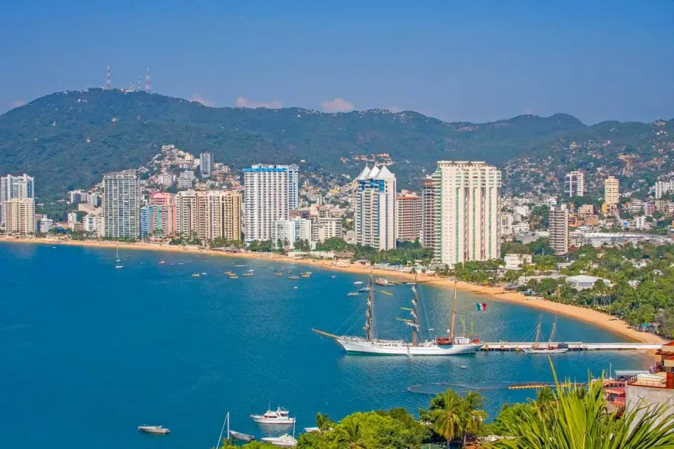 9 Must-Do Activities in Acapulco in May 2024-thumbnail