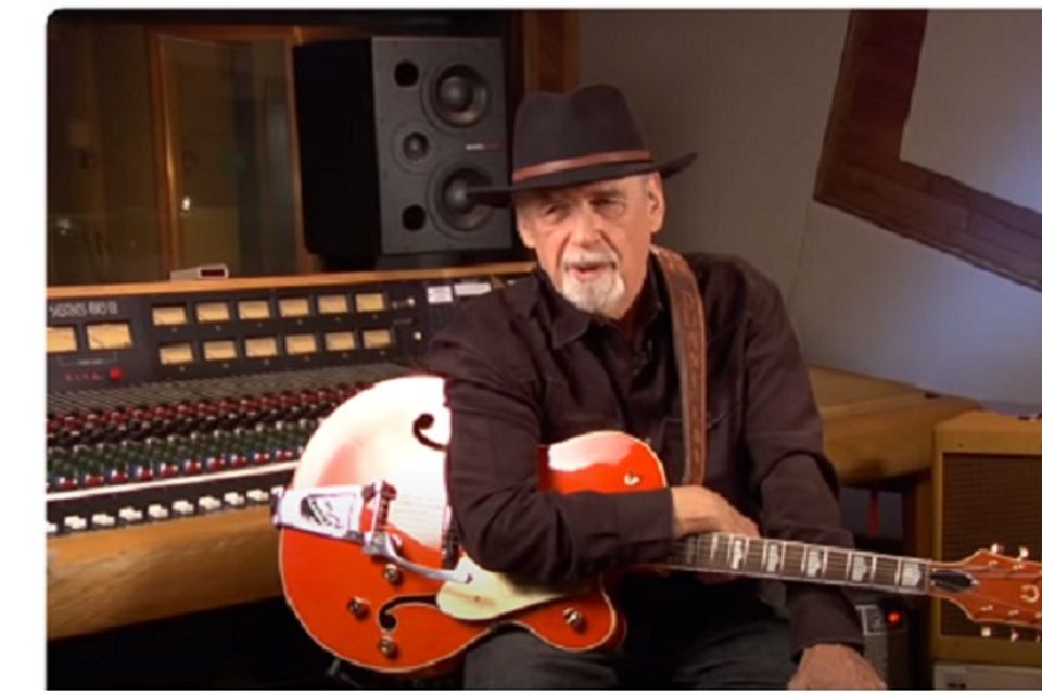 Rock'n'roll guitarist Duane Eddy dies at 86-thumbnail