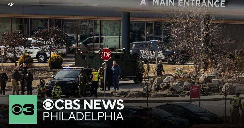 Police officer fatally shot at Pennsylvania hospital-thumbnail